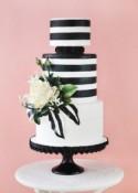 25 Elegant And Stylish Striped Wedding Cakes 