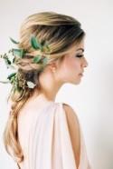Natural and Organic Simplistic Wedding Inspiration - Wedding Sparrow 