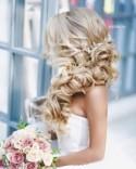 23 Pretty Wedding Hairstyles that are Right on Trend