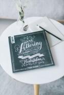 Wie lerne ich Modern Calligraphy für die Hochzeit? - Hochzeitsblog Lieschen heiratet