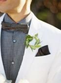 10 Boutonnieres That Demand Attention