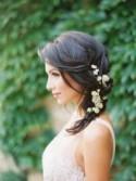 27 Romantic Medium Wedding Hairstyles To Get Inspired - Weddingomania