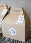 How to build a boxed lunch for a picnic or BBQ wedding!