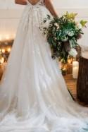 Cozy Mountain Wedding Shoot With Rustic Details - Weddingomania