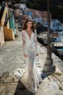 27 Fall 2017 Wedding Dresses From Famous Designers - Weddingomania