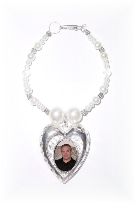 Hochzeit - Wedding Bouquet Memorial Photo Heart Metal Charm Silver Tibetan Beads - FREE SHIPPING