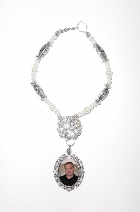 Hochzeit - Wedding Bouquet Memorial Photo Oval Metal Charm Crystal Gems Silver Diamond Tibetan Beads - FREE SHIPPING