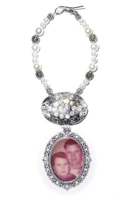 زفاف - Wedding Bouquet Memorial Photo Metal Oval Charm Crystal Gems Pearls Silver Old World Diamond Tibetan Beads - FREE SHIPPING
