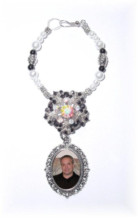 Свадьба - Wedding Bouquet Memorial Formal Affair Photo Oval Metal Charm Crystals Pearls Silver Tibetan Beads - FREE SHIPPING