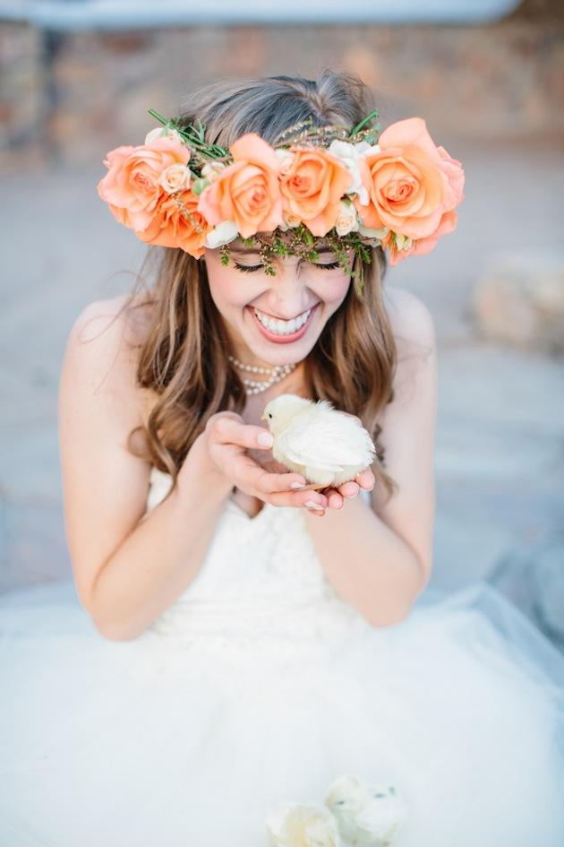 Hochzeit - Whimsical Wedding Inspiration Shoot With An Orange & Aqua Palette