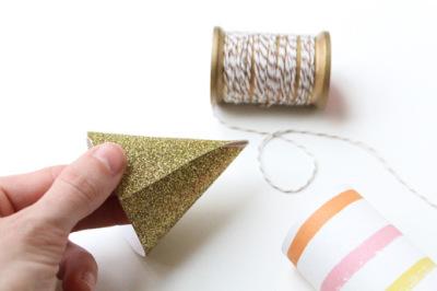 Wedding - DIY // Glittered Party Poppers
