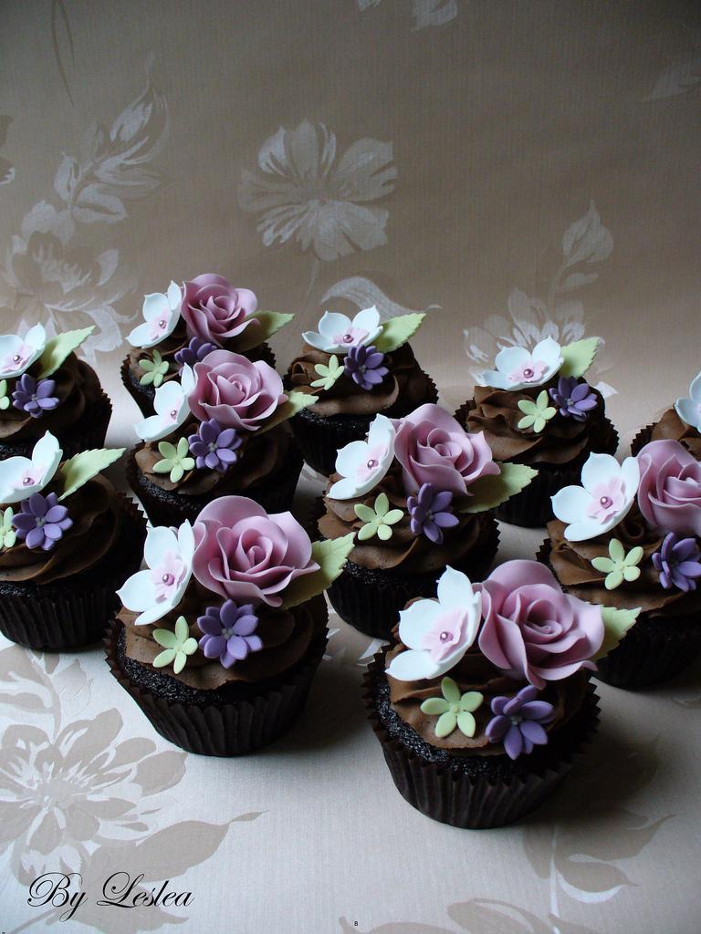 زفاف - rose cupcakes