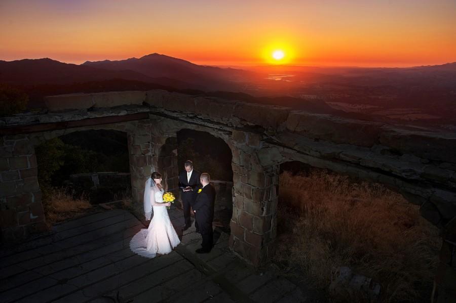 Свадьба - Elopement at Sunset