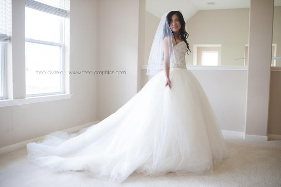 زفاف - Bride in window light