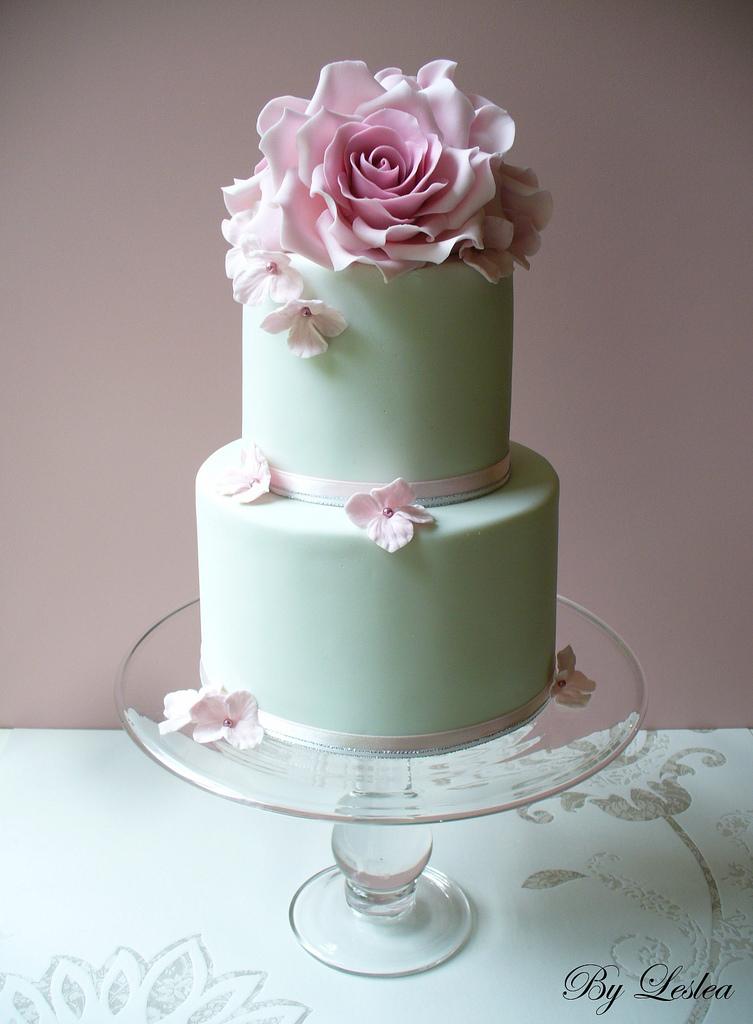 Mariage - Pink roses with hydrangea!