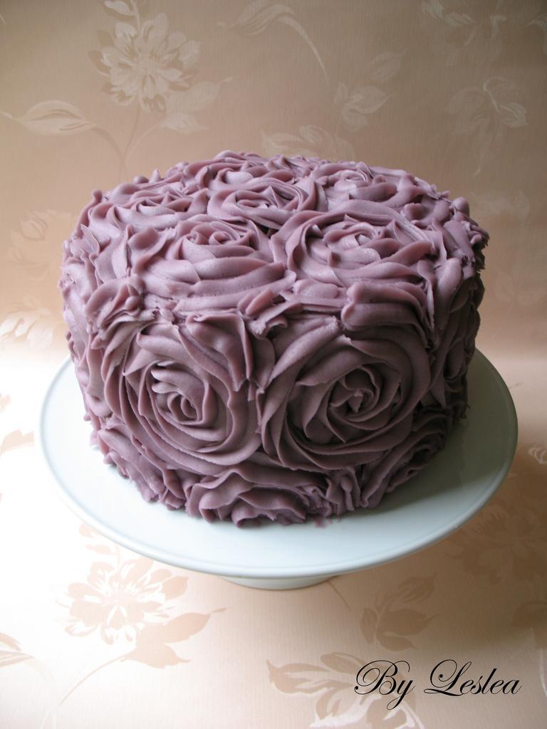 Hochzeit - Buttercream Roses Cake