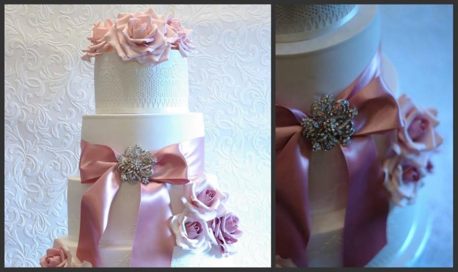 Wedding - Rosie lace and pearls collage