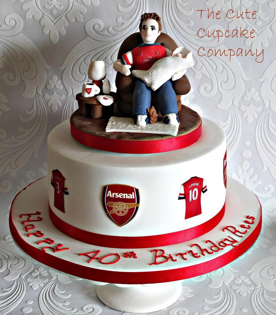 Hochzeit - Football cake 2