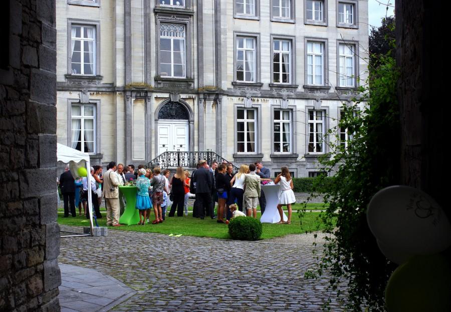 Свадьба - Fête au château