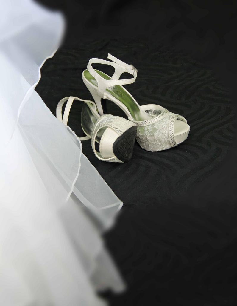 زفاف - Shoes for a Bride