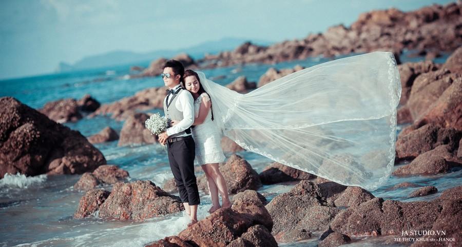 Wedding - Ảnh cưới biển Minh Châu - Quan Lạn ( JA Studio - 11E Thụy Khuê )