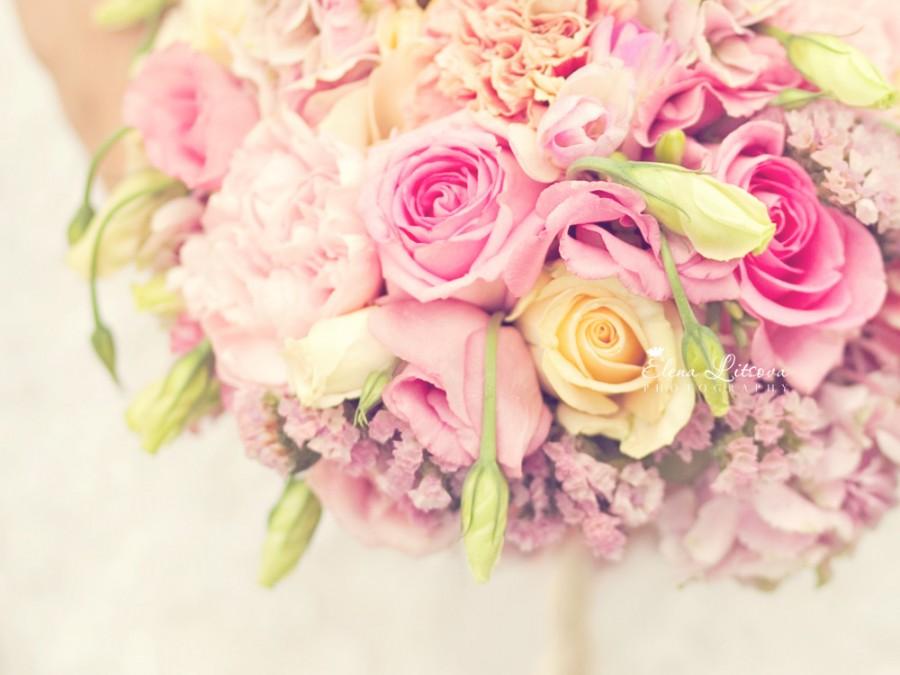 Wedding - wedding bouquet