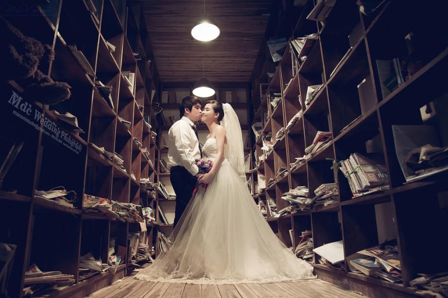Hochzeit - Library Of Love