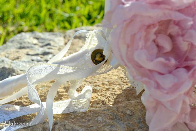 Wedding - Elebrooch, ramos de novia.... Ramo de tela y broches. fabric and brooch bouquet