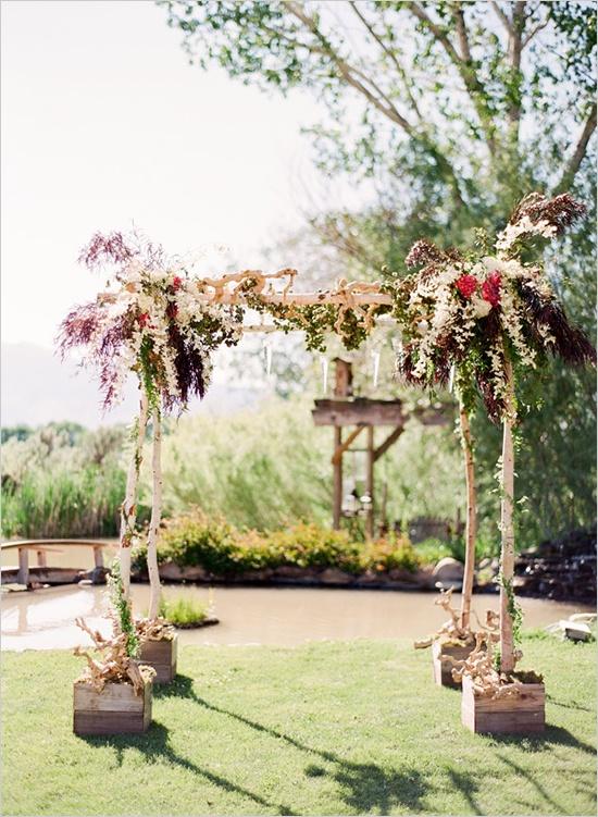 Mariage - Aisle Style – 10 Beautiful Ceremony Decor Ideas (for any location and budget)