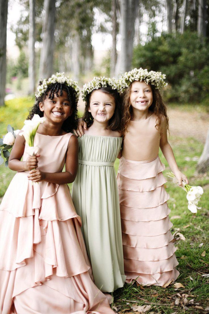 Hochzeit - Flower Girls And Ring Bearers