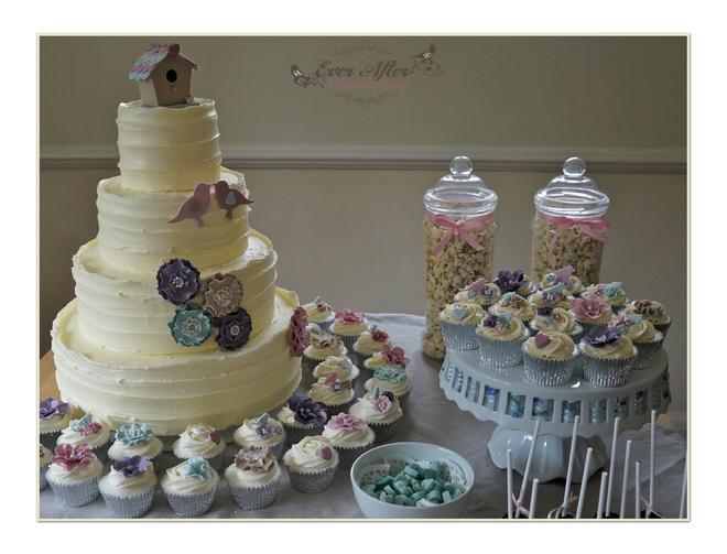 Mariage - Ever After Wedding Cake