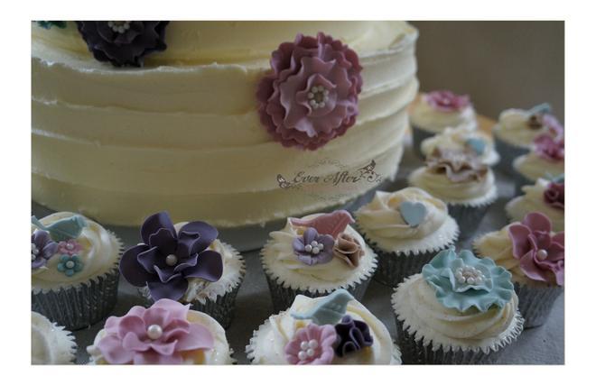 Wedding - Spring Garden Wedding Cake & Cupcakes