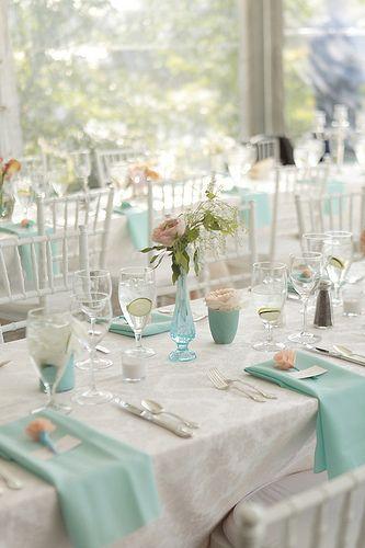 Hochzeit - Tiffany Blue Showers & Weddings