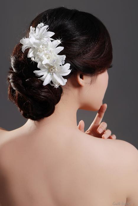 Свадьба - Gorgeous Pearl And Rhinestones Satin Bridal Headpiece
