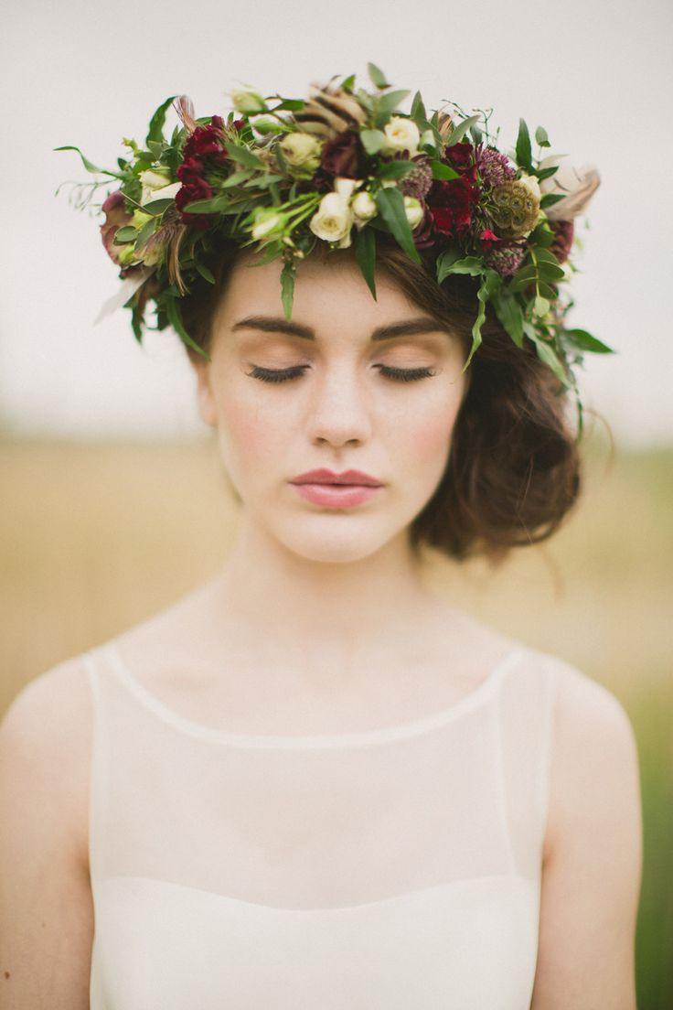 Hochzeit - Floral Hair Crowns