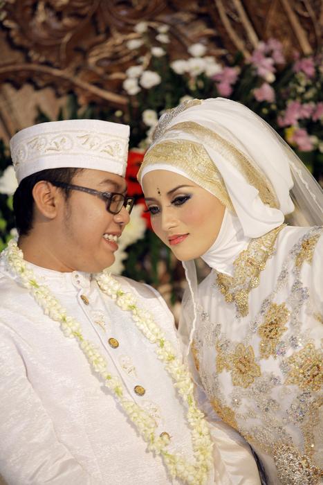 Свадьба - http://lofukau.com/fotografer-pernikahan-thria-dan-rizal-wedding-photos/