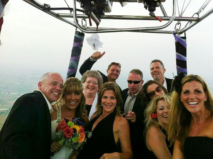 Hochzeit - The Entire Wedding Party (All 10 Of Us!)