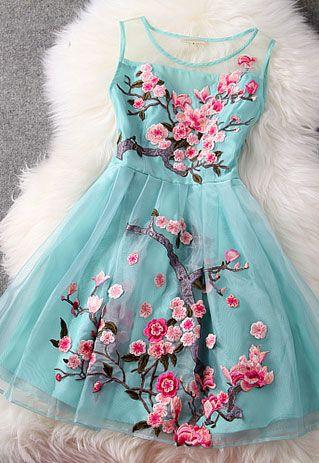 Hochzeit - Turquoise bridesmaid dress decorated with flowers