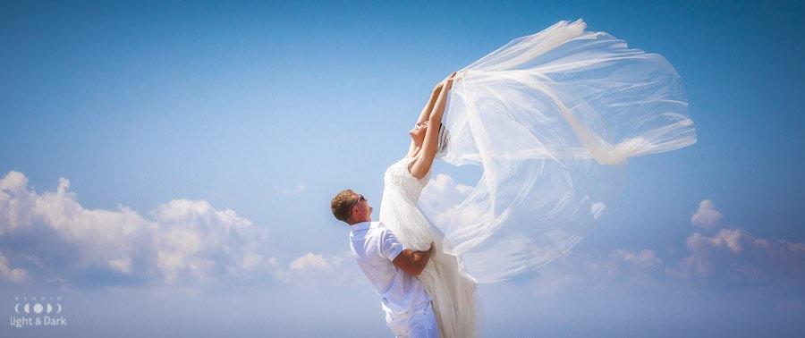 Hochzeit - About Wings