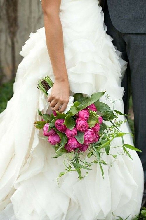 Wedding - Bridal bouquet decorated with pink roses