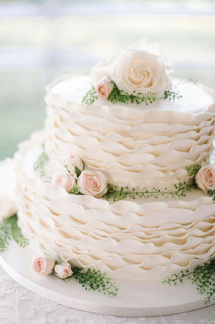 Mariage - Pin By Bernie Van Loggerenberg On Beautiful Cakes 