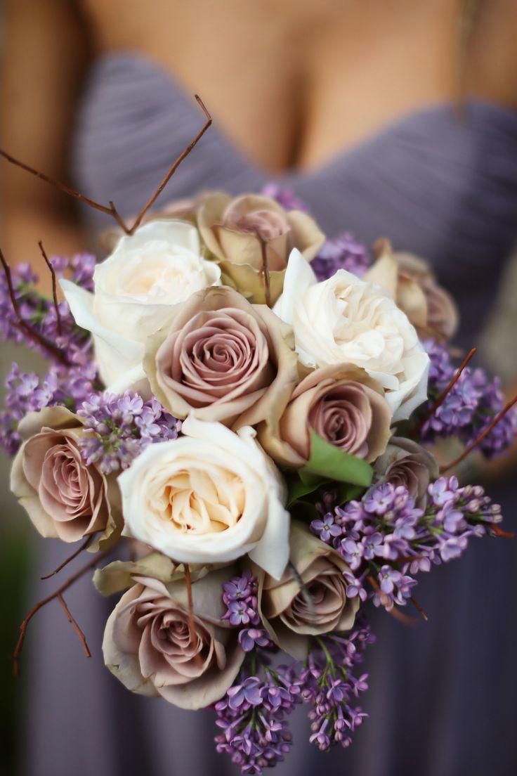Свадьба - Pin By Black Tie Wedding Invitations On Flowers & Bouquets 