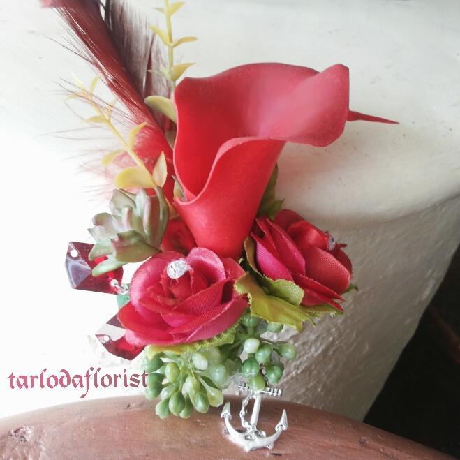 Mariage - red boutonniere