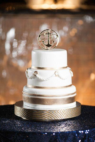 Hochzeit - Nautical Themed Wedding Cake 