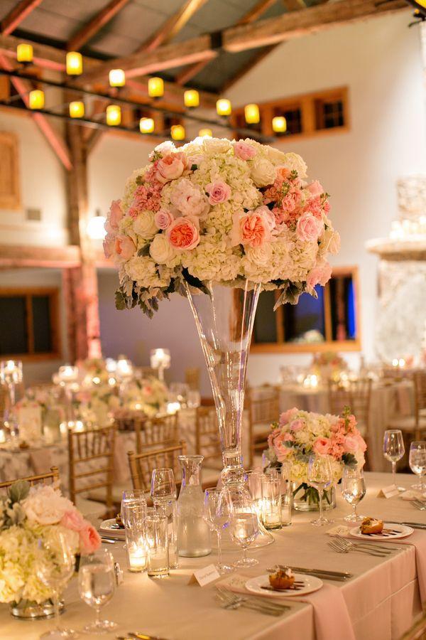 Hochzeit - Rose And Hydrangea Reception Flowers
