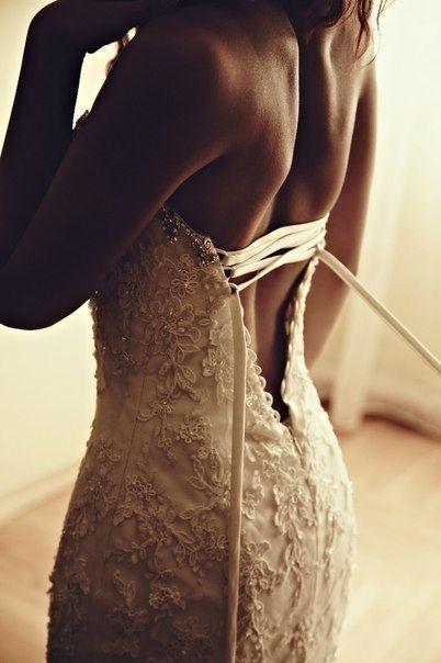 Mariage - Amazing Back Wedding Dress 