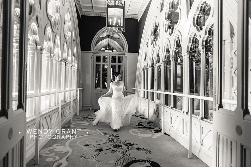Hochzeit - Islington Town Hall Wedding ~ Wendy Grant Photography