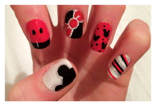 Wedding - Mickey Mouse Nails 