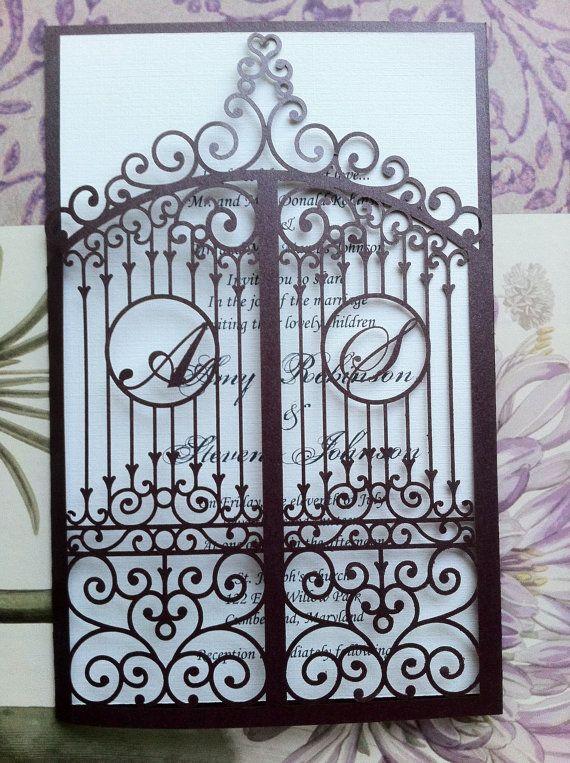 Mariage - Invitation de mariage de coupe de laser, Die Cut monogramme Iron Gate Bi Motif pliant, Invitation de luxe sur mesure