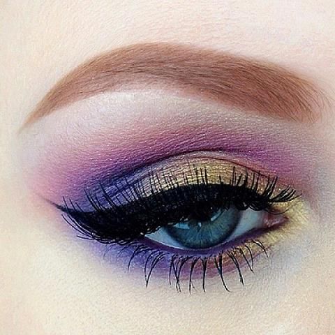 gold and plum eyeshadow